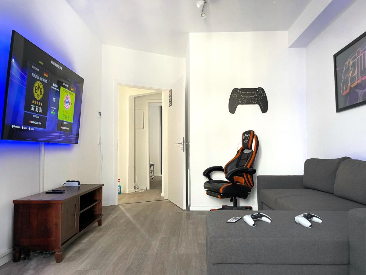 Jaybnb - Gaming Apartment Ps5 65 Zoll 4K Tv Wohnung Mit Balkon Dortmund Exteriör bild